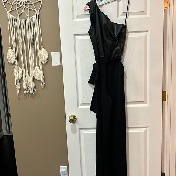 Black romper  - Picture 1 of 7
